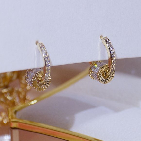 NEW 14K Gold Plated Diamond Huggie Hoop Earrings - Picture 4 of 9